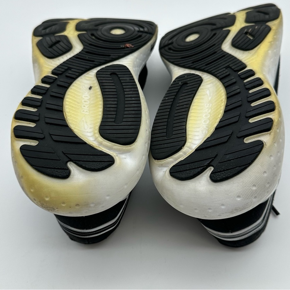 Brooks Glycerin GTS Women's Black and White Running Shoes - Picture 11 of 13